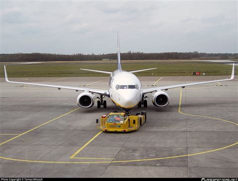 Ei Dwo Ryanair Boeing As Wl Photo By Tomas Milosch Id