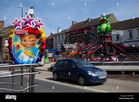 Fairground High Swings Hi Res Stock Photography And Images Alamy