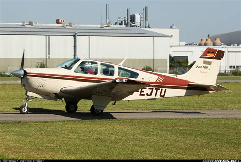 Beech F33A Bonanza - | Aviation Photo #3952883 | Airliners.net