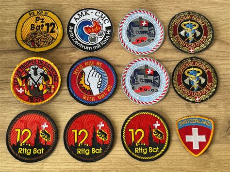 Diverse Badge Schweizer Armee Kaufen Auf Ricardo