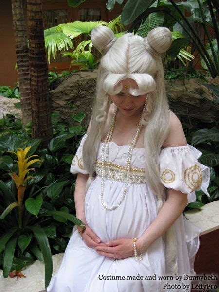 pregnant anime cosplay ideas - vansnegroconblanco