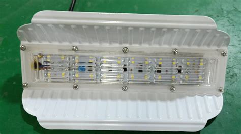 直销压铸铝led碘钨灯50W 100W户外防水灯代替1000W灯架卤钨灯 虎窝淘