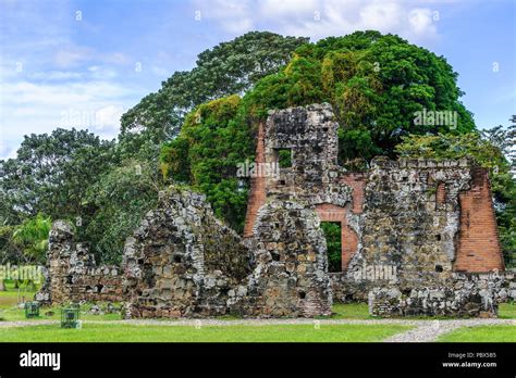 Sitio arqueológico de Panamá Viejo y distrito histórico de Panamá