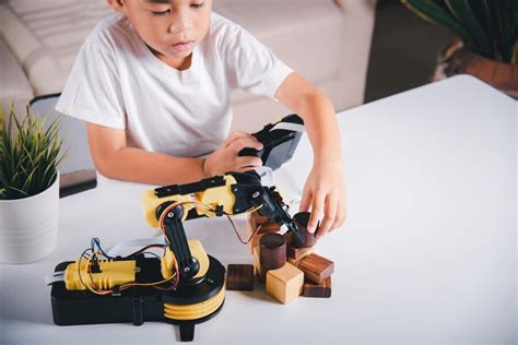 Best Robot Toys for Kids: Top Picks for 2024