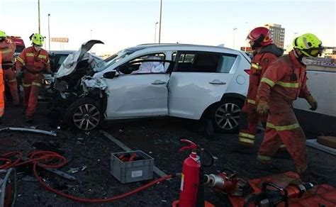 Accidentes de tráfico en Valencia Dos muertos por accidente marcan