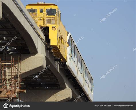 Cairo Egypt September 2023 Installation Egypt Monorail Vehicle Its Track – Stock Editorial Photo ...