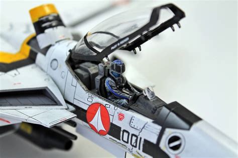 Abduloki - VF-1 Valkyrie Veritech Fighter