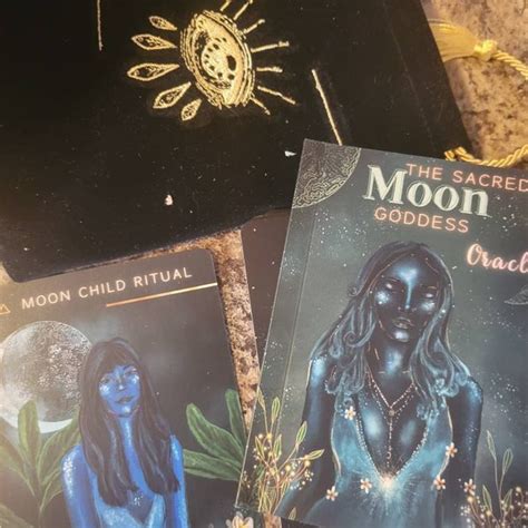 The Sacred Moon Goddess Oracle Deck ™ 40 Large Cards Matte Finish