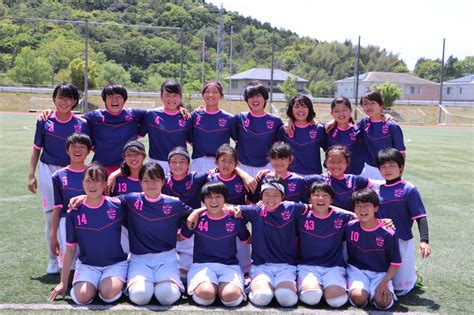 女子サッカー部の紹介 高川学園