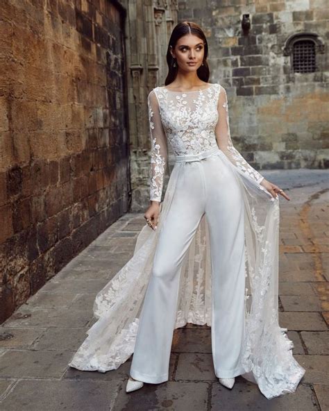 Wedding Jumpsuits 31 Ideas For Every Bride Faqs Bridal Jumpsuit