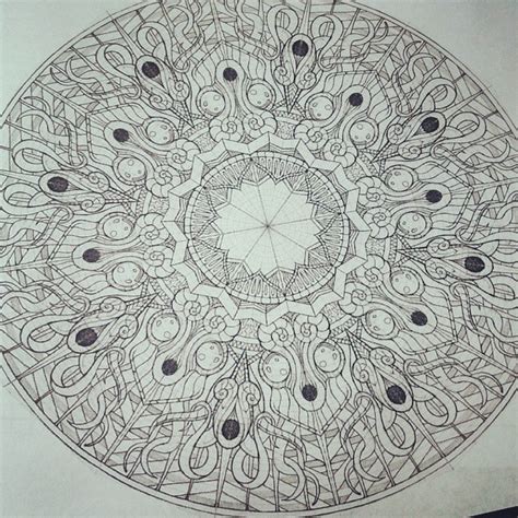 Coloriage Ideal Pour Se Detendre 40 Dessin De Mandala