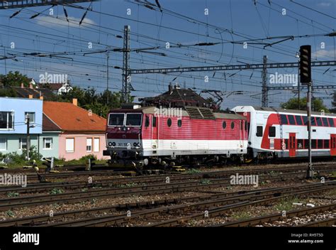 Class 361 hi-res stock photography and images - Alamy