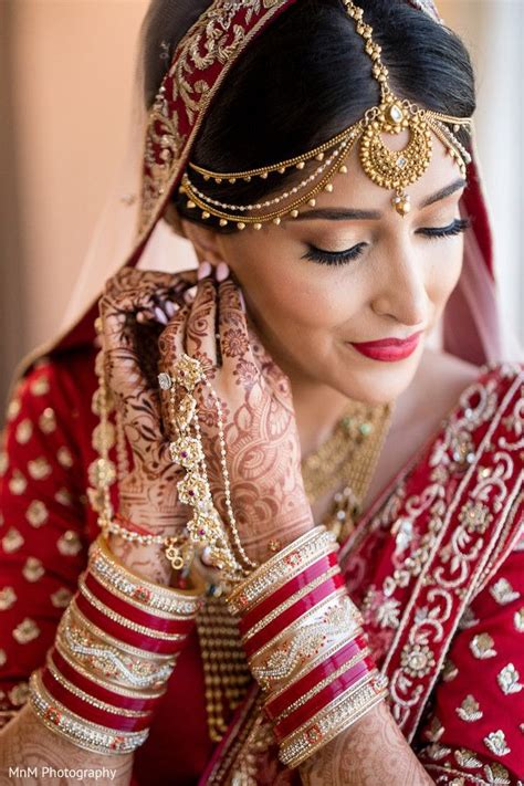 Stunning Indian Bride Getting Ready For The Wedding By Kiwedding Hyattdallas Indian Bride