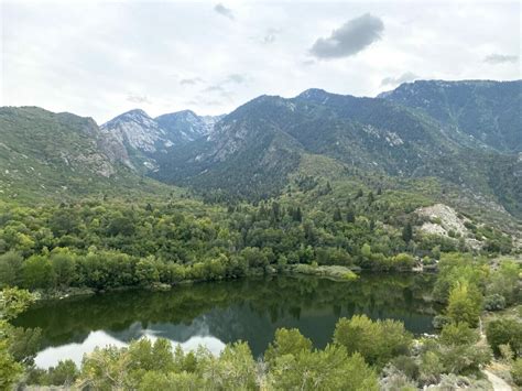 Bells Canyon Overlook Utah Hiking Beauty