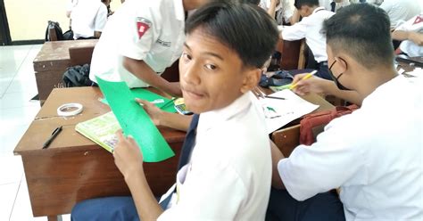 Proses Pembelajaran Ips Materi Pengembangan Pusat Keunggulan Kelas 9d