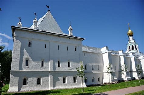 Tour Sud Ouest des Archives - Aujourd'hui Musée d'art ancien - Cour ...
