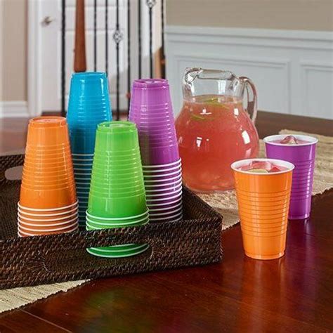 Hefty Party Disposable Plastic Cups In Assorted Colors