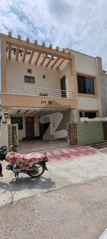 7 Marla Brand New House For Sale Bahria Town Phase 8 Safari Valley