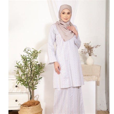 Sireh Pinang Kurung Pahang Women S Fashion Muslimah Fashion Baju