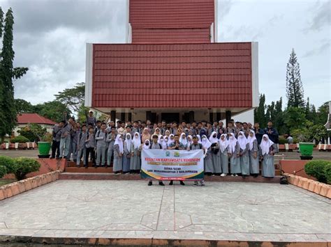 SMK Muhammadiyah 2 Banjarmasin Kunjungi Museum Lambung Mangkurat