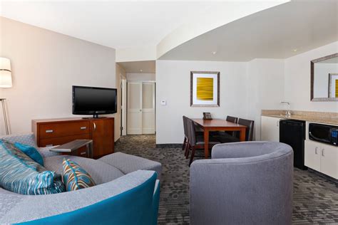 Hotels Downtown OKC with Two-Bedroom Suites | Courtyard Oklahoma City ...