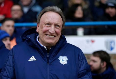 Neil Warnock makes Sheffield United gaffe following Gary Madine ...