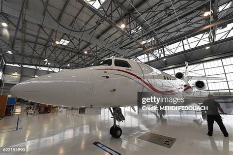 Dassault Falcon Service Photos And Premium High Res Pictures Getty Images