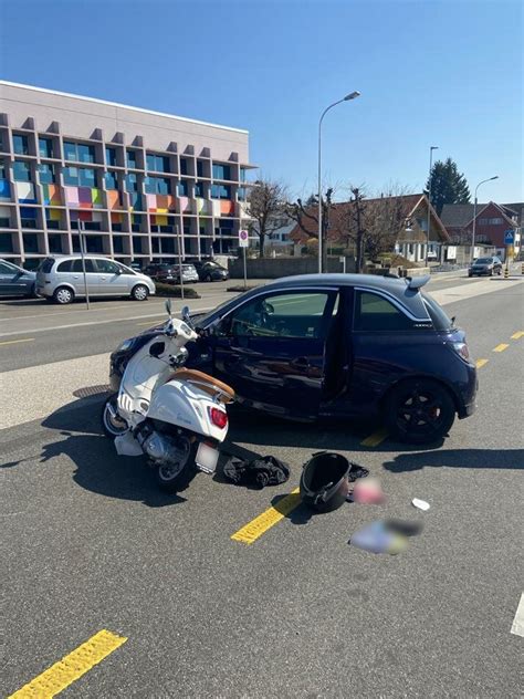 Gossau Verkehrsunfall Beim Abbiegen Sg Ch