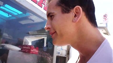 Kat Krown Model Page XVIDEOS