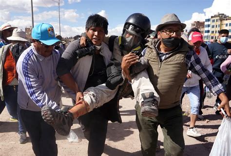 Confrontos Entre Manifestantes E A Pol Cia No Peru Fazem Mortos