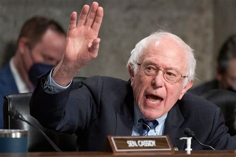 Sen Bernie Sanders Says Hes Endorsing Biden For Reelection The