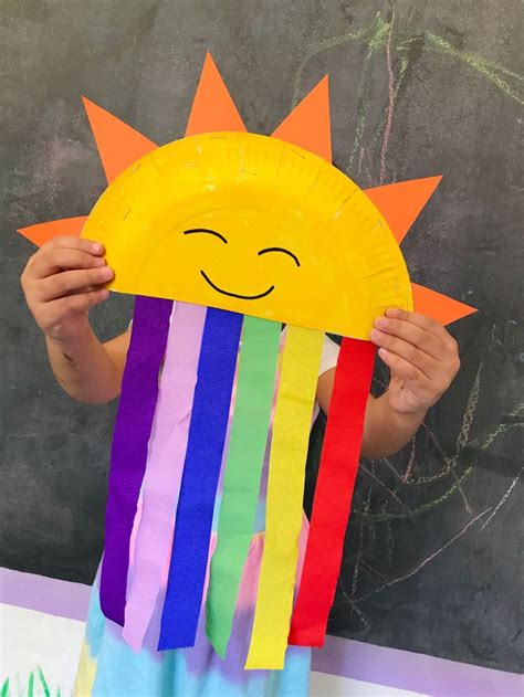 Fun and easy sun and rainbow craft 🌈 | Sun crafts, Spring arts and ...