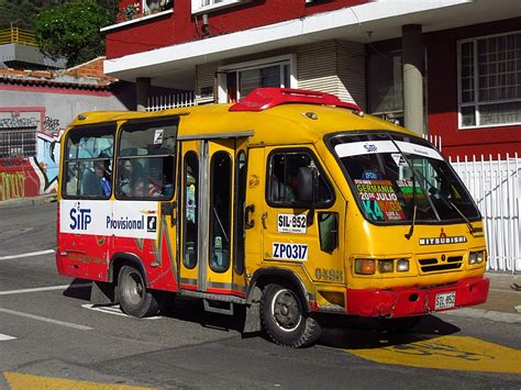 ¿Por qué la buseta se volvió ícono del arte pop? | Señal Colombia