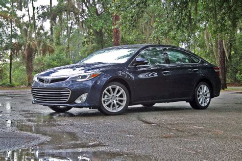 2014 Toyota Avalon Driven