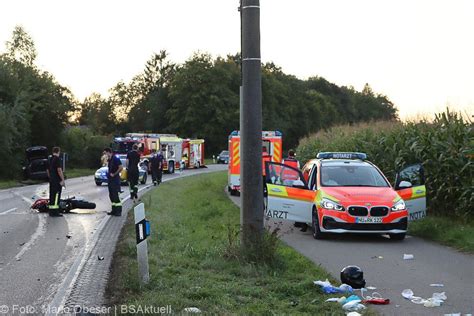 Kreis Neu Ulm Motorradfahrer Bersieht Pkw Und Wird T Dlich Verletzt