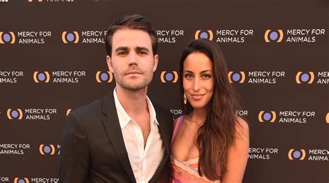 The Vampire Diaries Star Paul Wesley Files For Divorce From Ines De