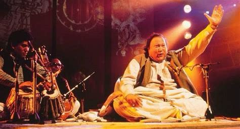 Remembering Ustad Nusrat Fateh Ali Khan On His 27th Death Anniversary Trendinginsocial