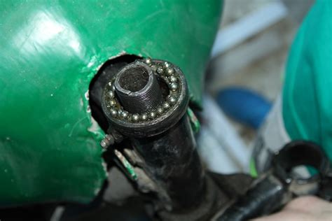 Как поменять подшипники на колесе мотоцикла урал