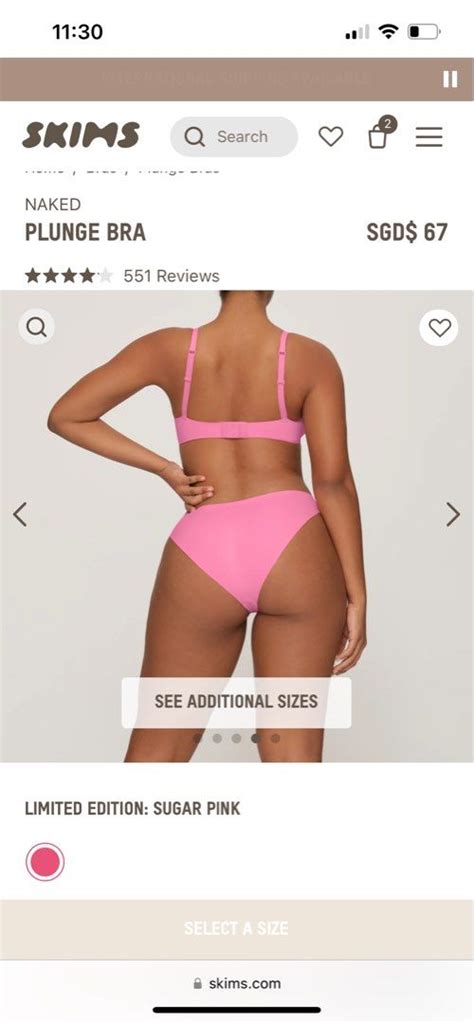 Skims Naked Plunge Bra Women S Fashion New Undergarments Loungewear On Carousell