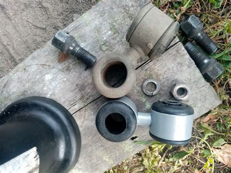 Замена стоек стабилизатора (яйца) — Lada Гранта (2G) FL, 1,6 л, 2020 ...