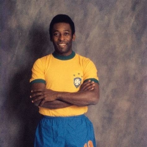 Pelé Cuál fue el primer apodo con el que el mundo bautizó al