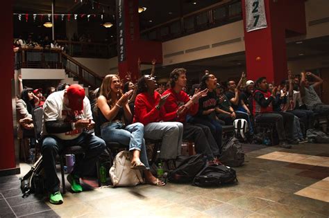 Men’s basketball: Lobos coming home early - The Daily Lobo