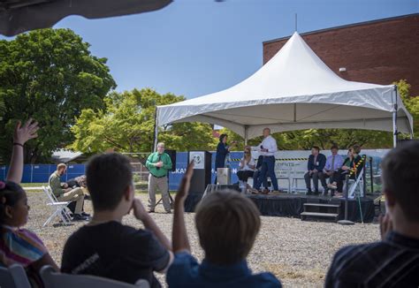 Vancouver’s Washington School for the Deaf applauds expansion - The ...