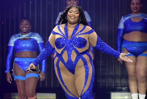 Lizzo Files Countersuit Against Her Former Backup Dancers In Response ...