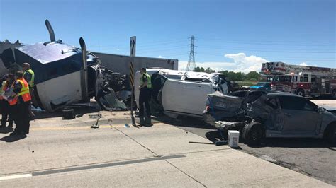 Multi Vehicle Crash Shuts Down Highway 85 North Of Denver Metro Area