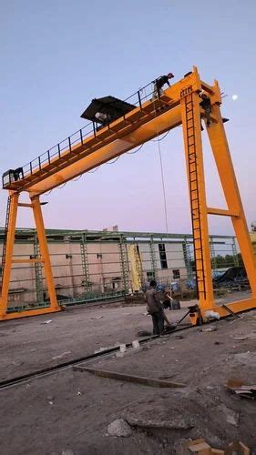 Double Girder Goliath Crane For Material Handling At 500000 In Ahmedabad