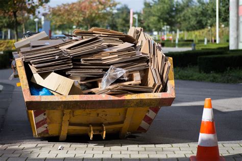 Caçambas para a retirada de entulho e suas vantagens Expo Construção