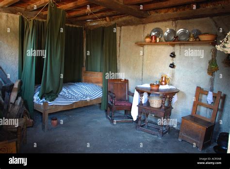 Interior of Home Plimouth Plantation Pilgrim Settlement Plymouth ...