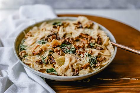 Creamy Bowtie Pasta With Sundried Tomatoes Modern Honey