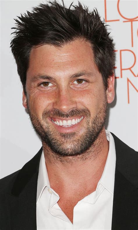 Maksim Chmerkovskiys Girlfriends Through The Years — Relationship